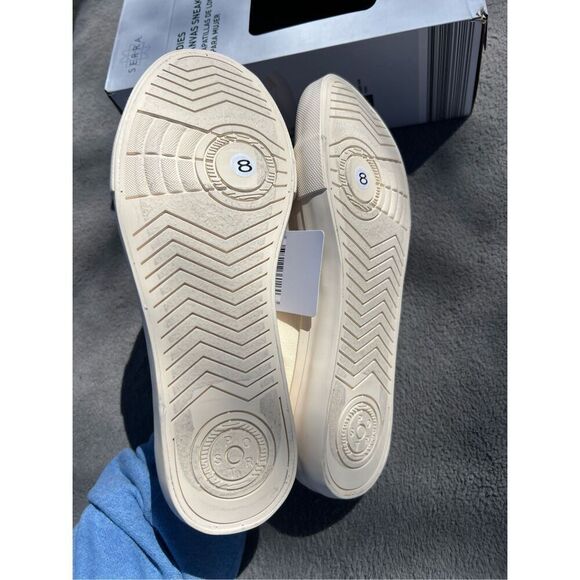 Serra Ladies 2-Tone Canvas Sneakers Woman’s Size 8 NEW - Picture 10 of 11